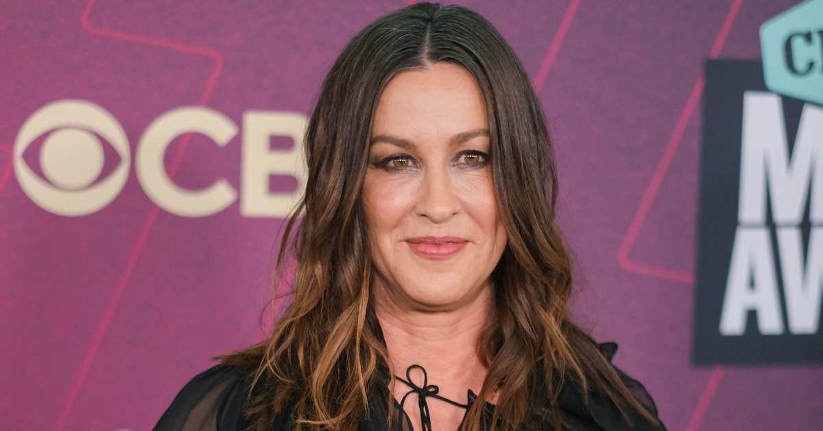 alanis-morissette-net-worth