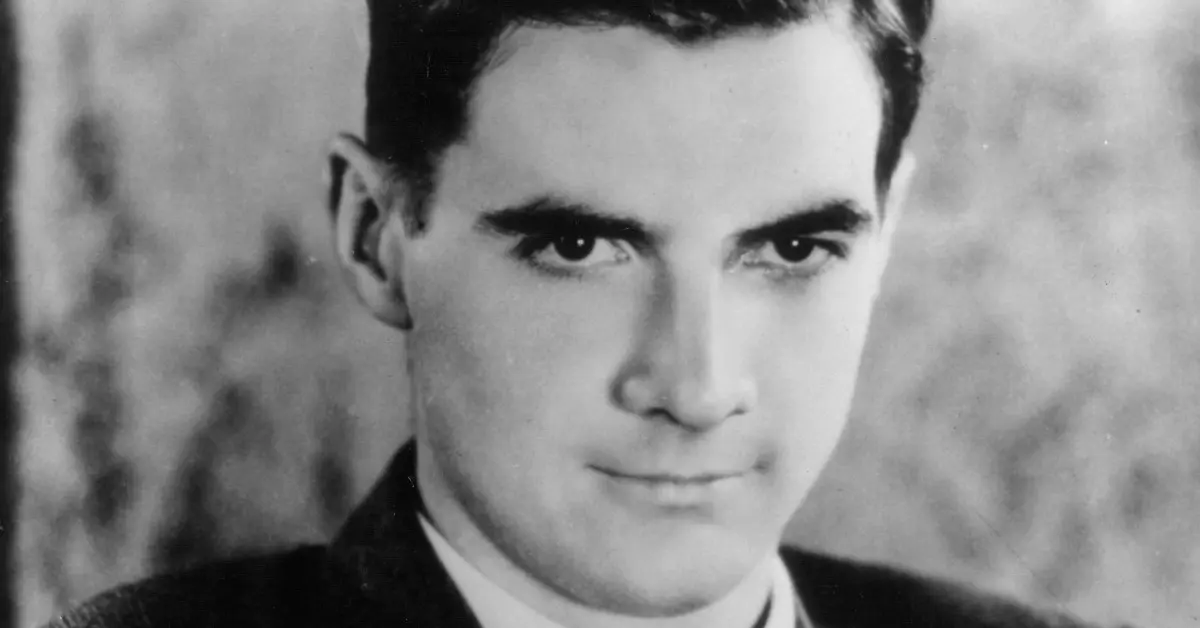 howard-hughes-net-worth