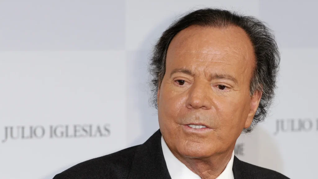 julio-iglesias-net-worth